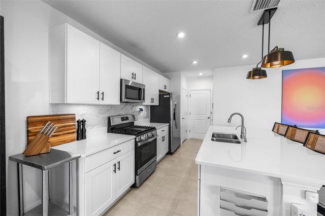 6365 SPRINGMONT LOOP, Palmetto, FL 34221