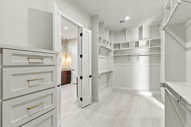 2931 N Mockingbird Lane, Midlothian, TX 76065