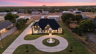 2931 N Mockingbird Lane, Midlothian, TX 76065