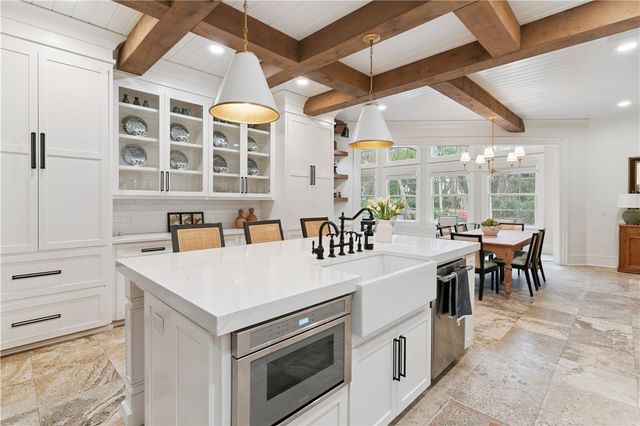 101 Hawkins Island Circle, St Simons Island, GA 31522