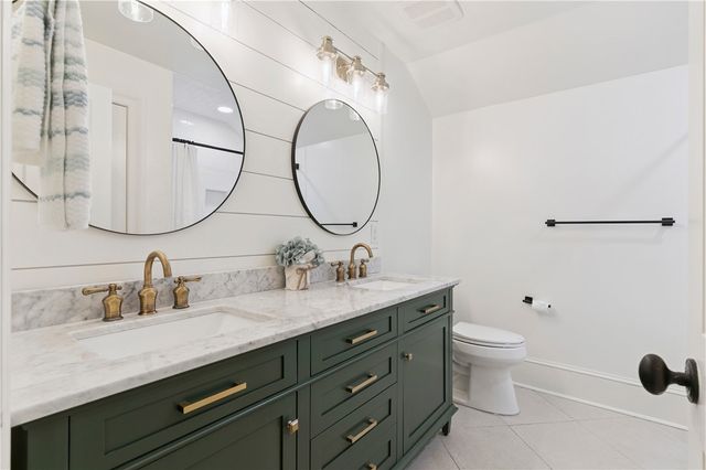 101 Hawkins Island Circle, St Simons Island, GA 31522