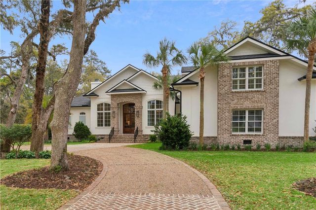 101 Hawkins Island Circle, St Simons Island, GA 31522