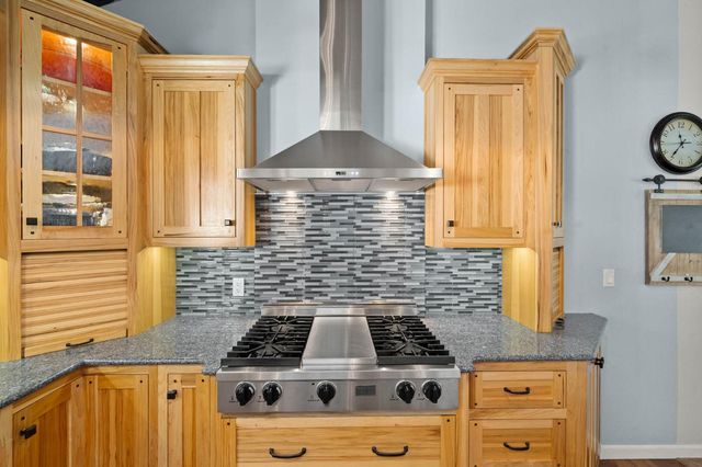 16429 Glenbrae Ln, Meadow Vista, CA 95722