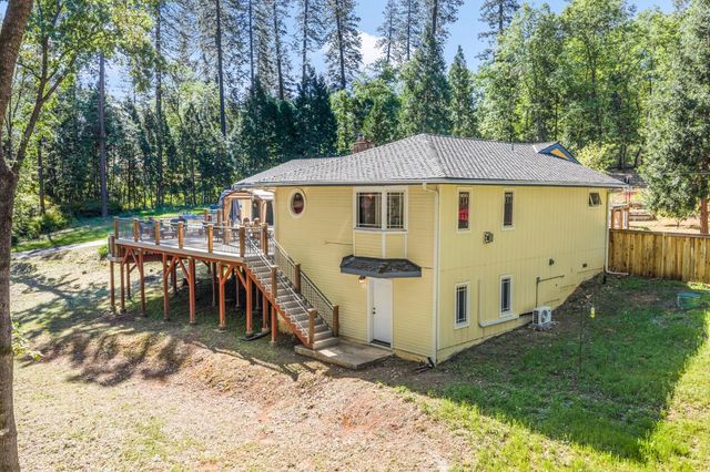 16429 Glenbrae Ln, Meadow Vista, CA 95722