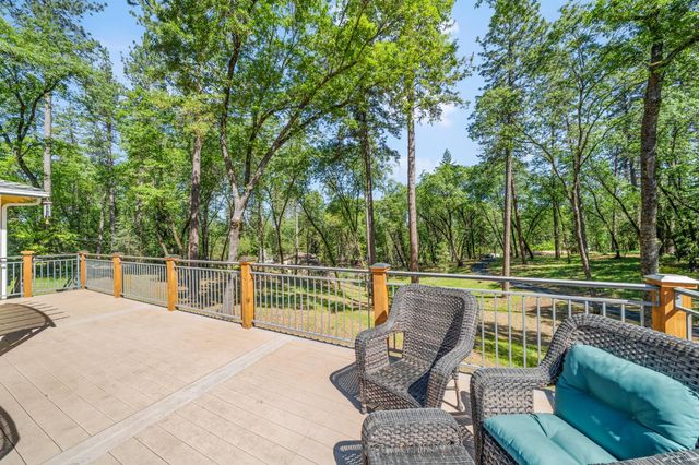 16429 Glenbrae Ln, Meadow Vista, CA 95722