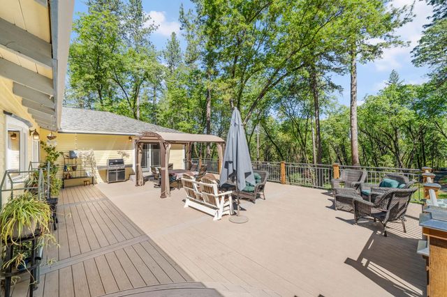 16429 Glenbrae Ln, Meadow Vista, CA 95722