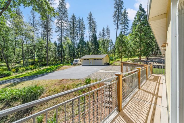 16429 Glenbrae Ln, Meadow Vista, CA 95722