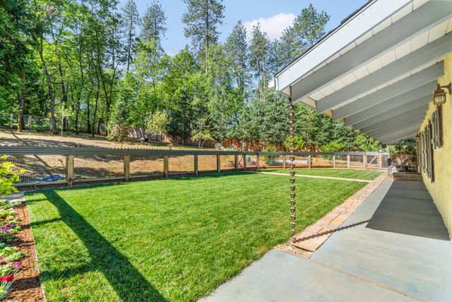 16429 Glenbrae Ln, Meadow Vista, CA 95722