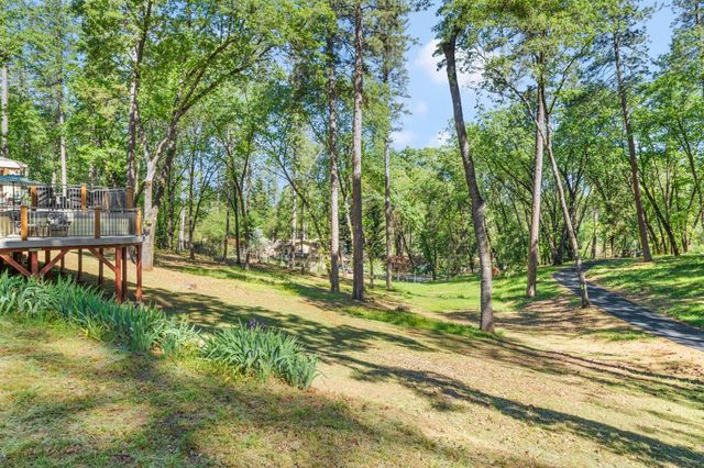 16429 Glenbrae Ln, Meadow Vista, CA 95722