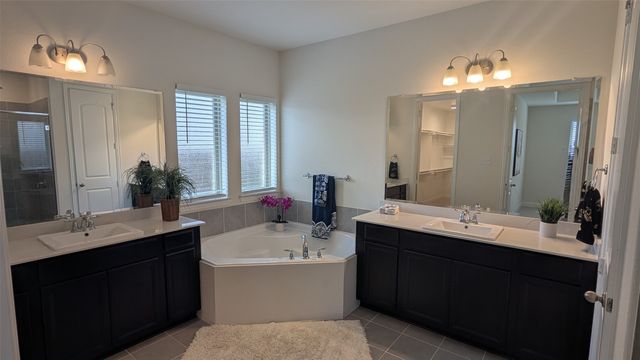 16284 Sage Crest Drive, Frisco, TX 75035