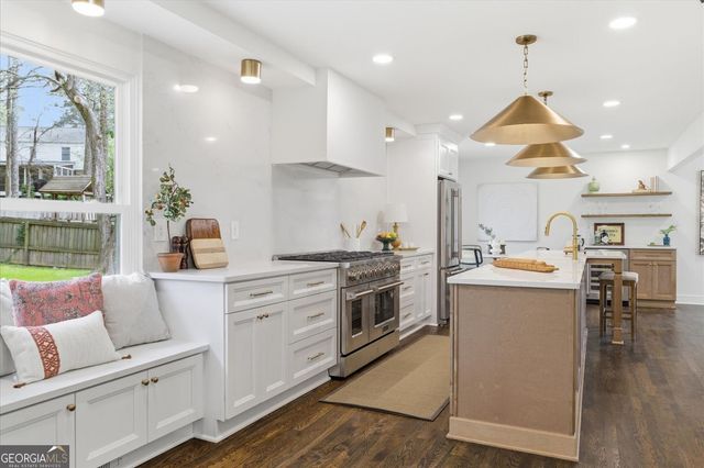 3829 Fox Hills Drive, Marietta, GA 30067