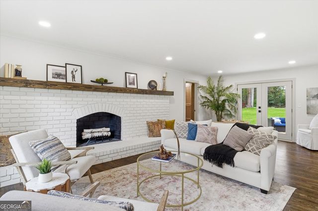 3829 Fox Hills Drive, Marietta, GA 30067