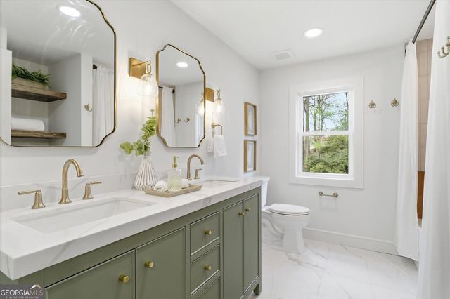 3829 Fox Hills Drive, Marietta, GA 30067