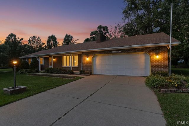 15859 Homestead Trail, Granger, IN 46530
