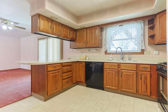 15859 Homestead Trail, Granger, IN 46530