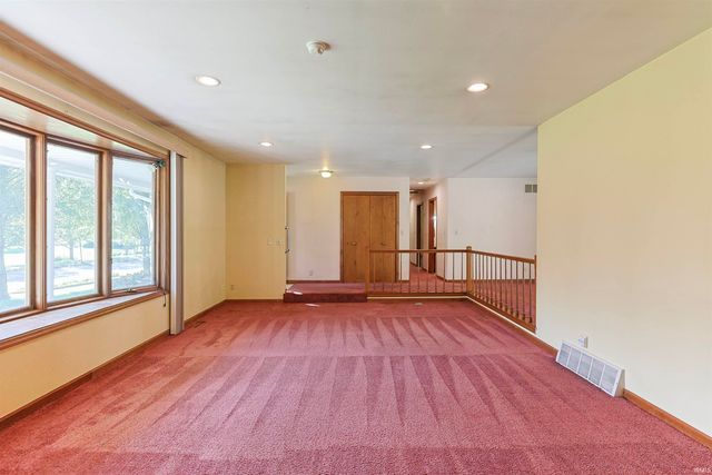 15859 Homestead Trail, Granger, IN 46530