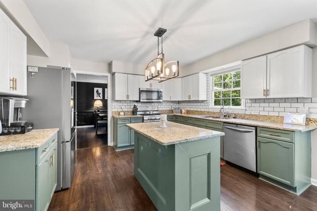 4811 HARVEST GLEN CT, Fredericksburg, VA 22408