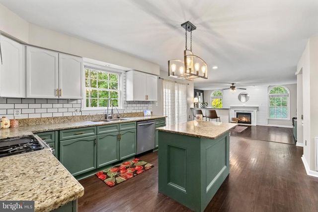 4811 HARVEST GLEN CT, Fredericksburg, VA 22408