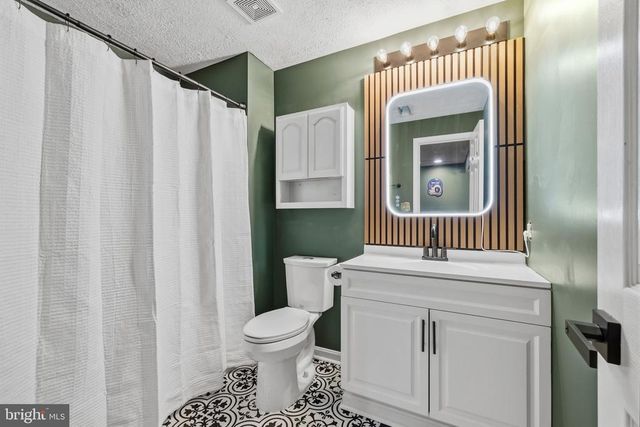 4811 HARVEST GLEN CT, Fredericksburg, VA 22408