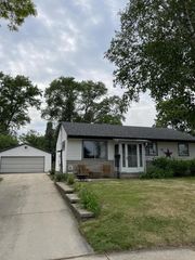 763 10th AVENUE, Grafton, WI 53024