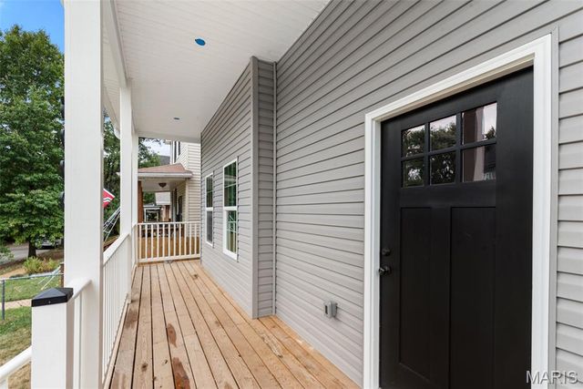 3229 Portis Avenue, St Louis, MO 63116