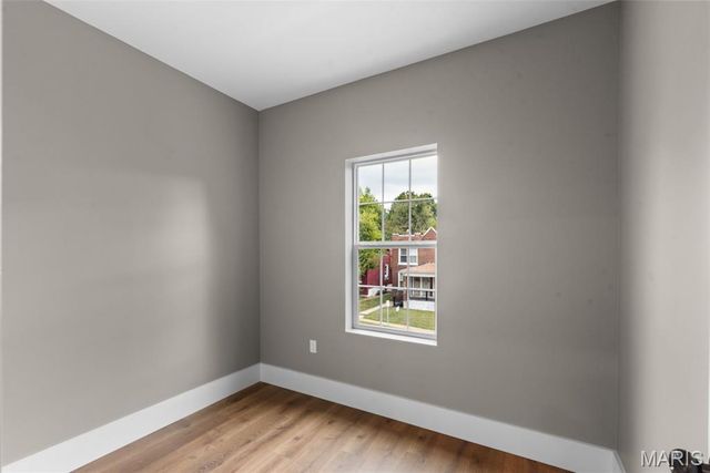 3229 Portis Avenue, St Louis, MO 63116