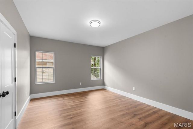 3229 Portis Avenue, St Louis, MO 63116