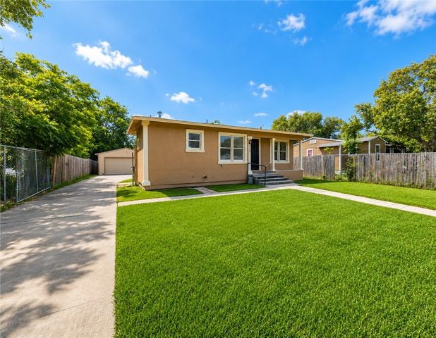 1532 Daytona Dr, Corpus Christi, TX 78415