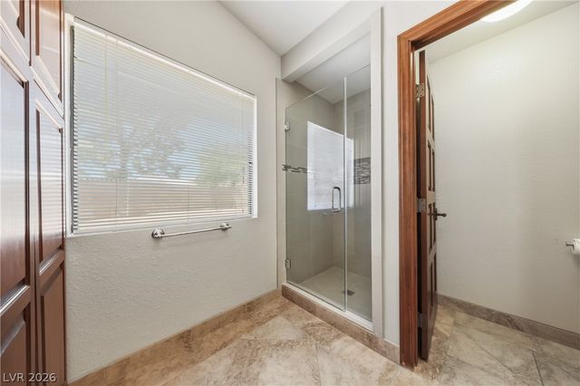 5555 Palmyra Avenue, Las Vegas, NV 89146