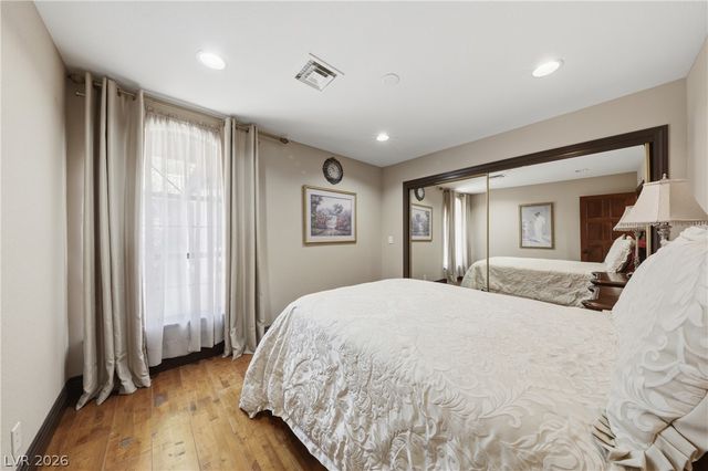 5555 Palmyra Avenue, Las Vegas, NV 89146