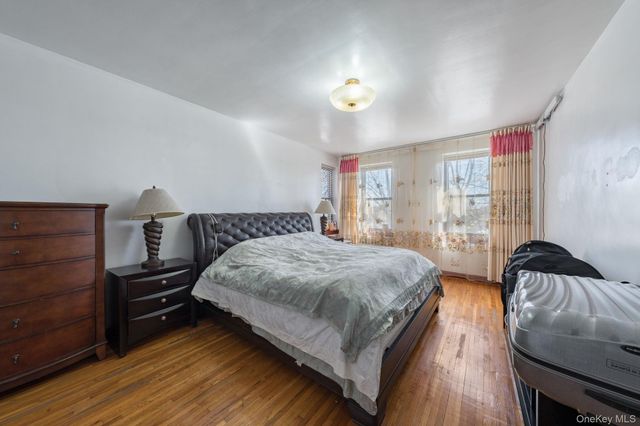 143-50 Hoover Avenue 306, Briarwood, NY 11435