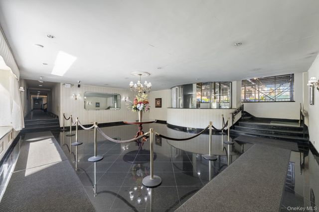 143-50 Hoover Avenue 306, Briarwood, NY 11435