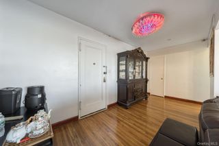 143-50 Hoover Avenue 306, Briarwood, NY 11435