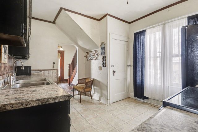 701 W Wheeling Street, Lancaster, OH 43130