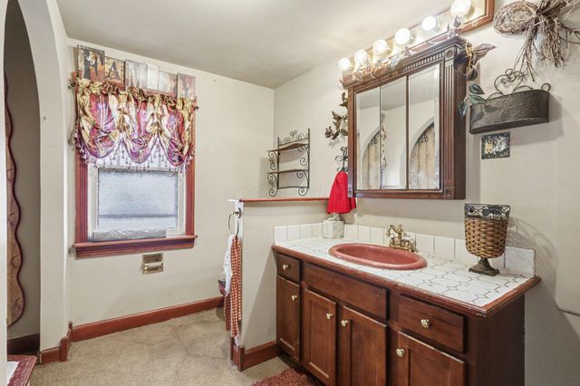 701 W Wheeling Street, Lancaster, OH 43130