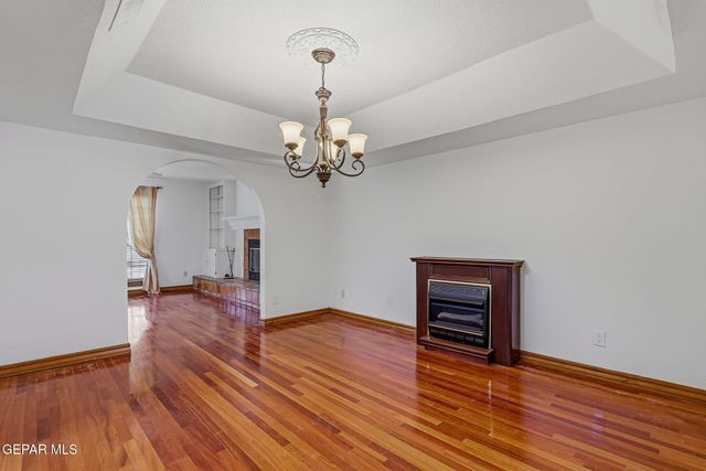 7400 Big Bend Drive, El Paso, TX 79904