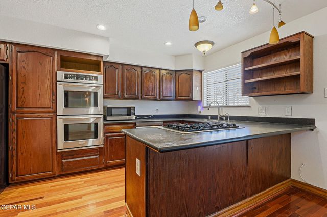 7400 Big Bend Drive, El Paso, TX 79904