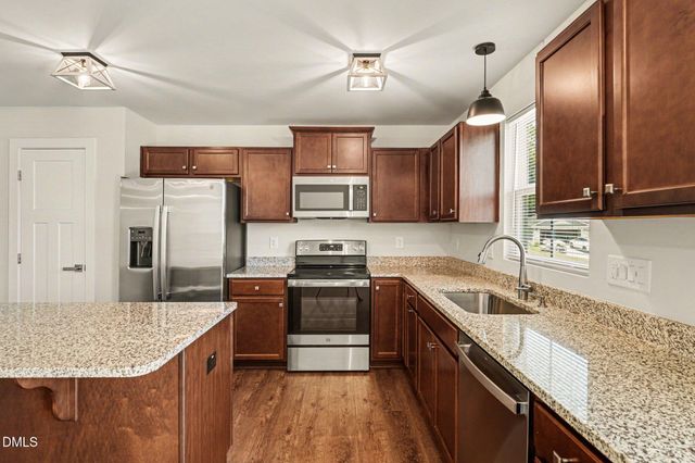 8549 Kenridge Lane, Fuquay Varina, NC 27526