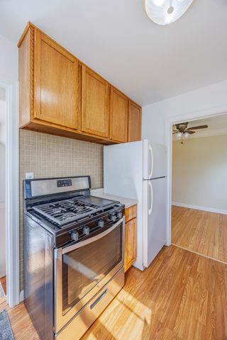 125 Ridgewood Drive, Hopkins, MN 55343