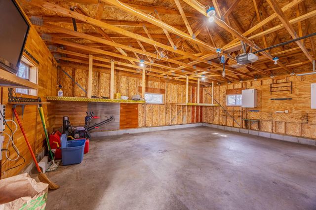 125 Ridgewood Drive, Hopkins, MN 55343