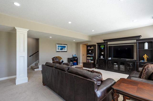 6410 SHALLOW RIVER DR, Columbia, MO 65201