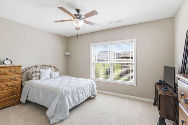 6410 SHALLOW RIVER DR, Columbia, MO 65201
