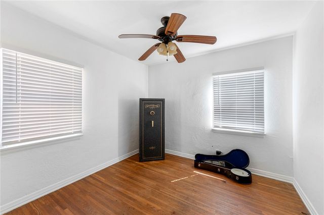 6724 Gardenia, Long Beach, CA 90805