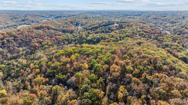 3476 Bassett Road, Pacific, MO 63069