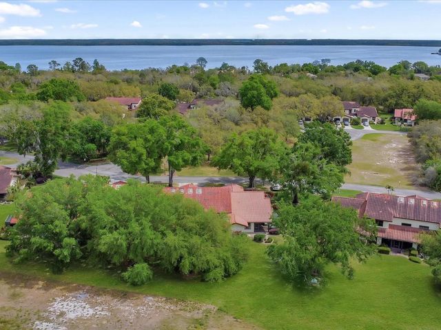 112 COVENTRY LANE, Haines City, FL 33844