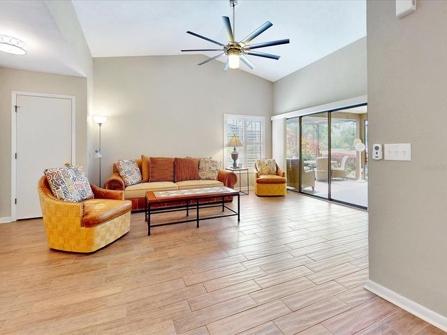 112 COVENTRY LANE, Haines City, FL 33844