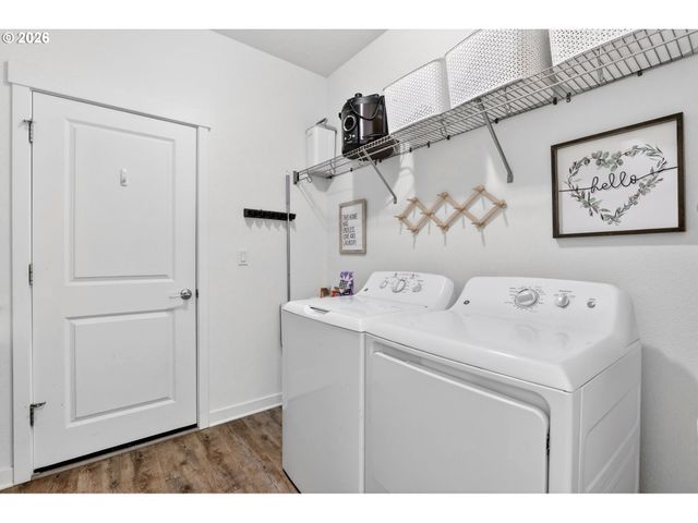 1426 Nw BAGBY St, Estacada, OR 97023