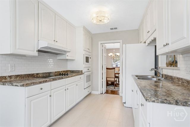 109 Salisbury Road, Savannah, GA 31410