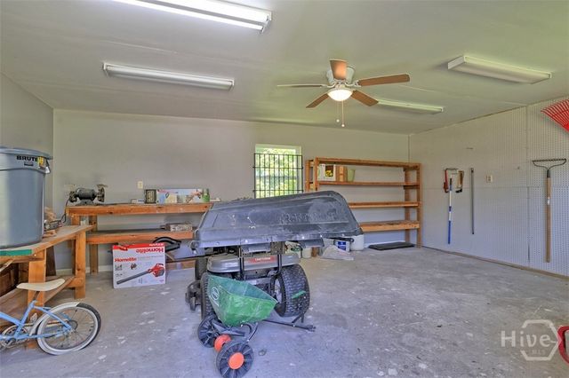 109 Salisbury Road, Savannah, GA 31410