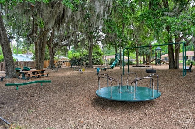 109 Salisbury Road, Savannah, GA 31410